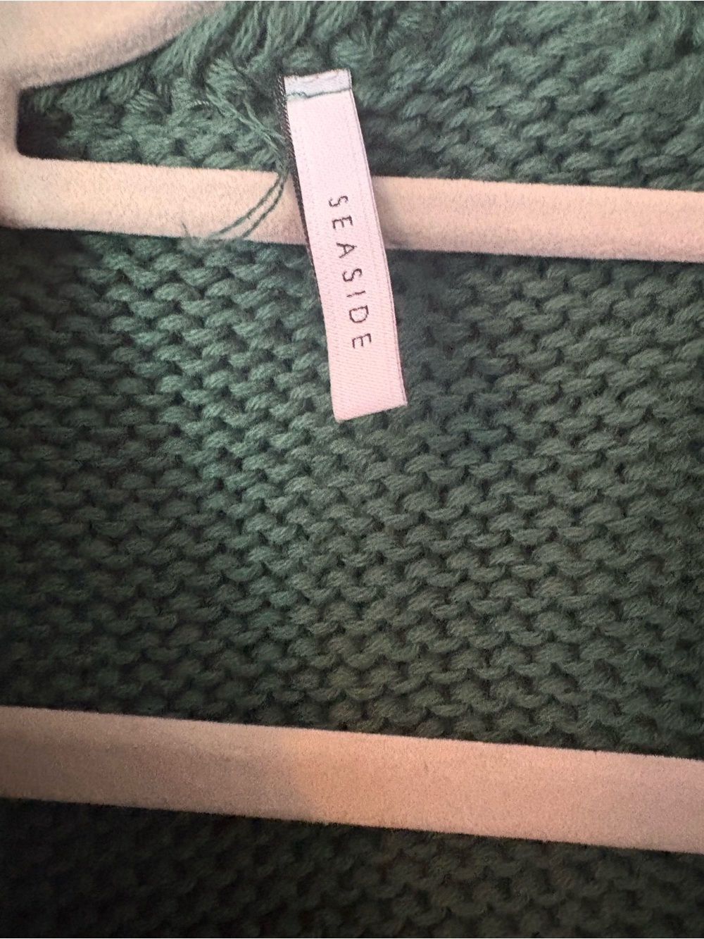 Deep Green‎ Ribbed V-Neck Knit Sweater - Picture 3 of 6